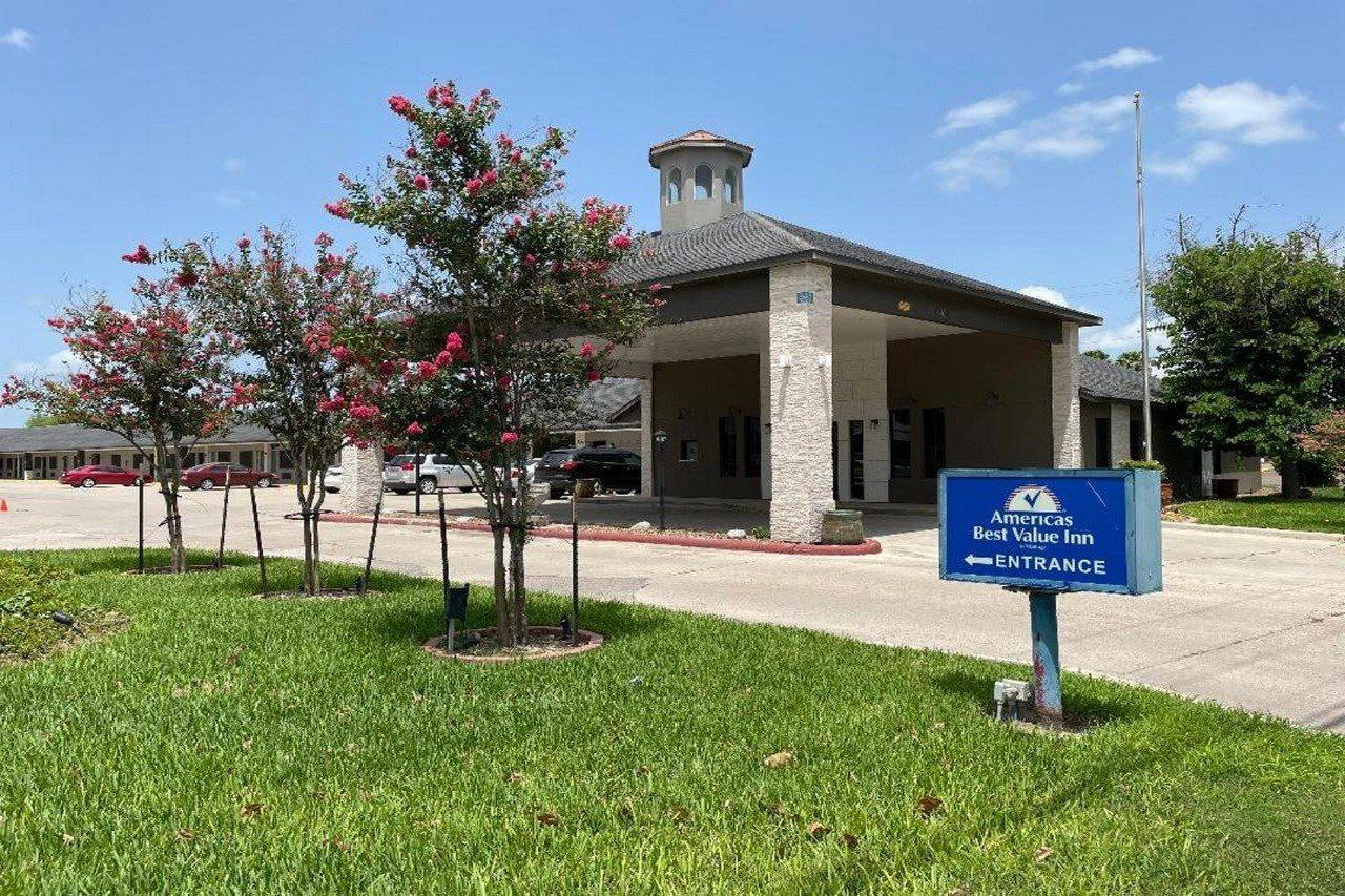 Americas Value Harlingen